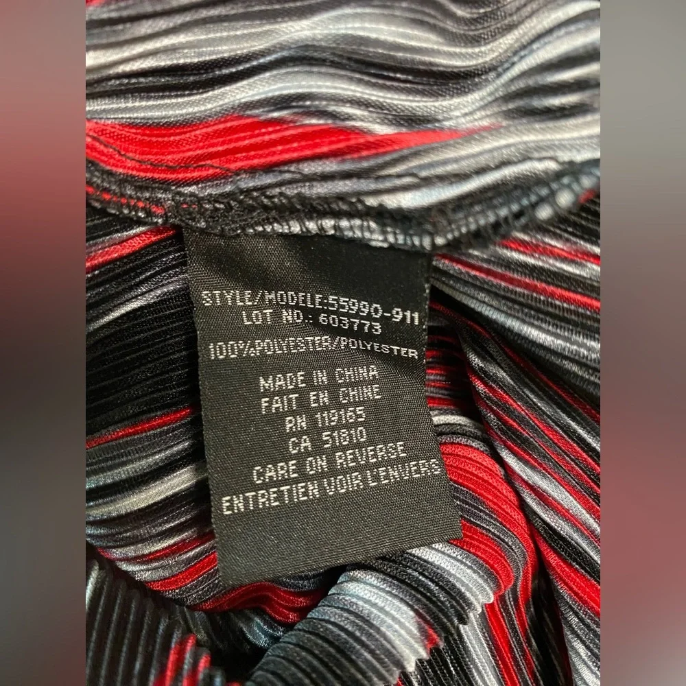 Tribal Button Down Shirt NWT - Picture 9 of 10